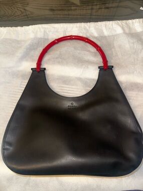 GUCCI Black Leather Bamboo Shoulder Bag